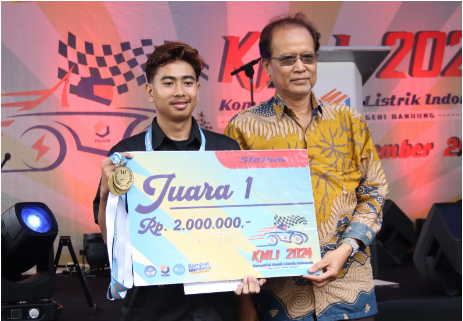 Juara 1 Kategori Slalom - Mobil P-ELCAR V3 - Polban